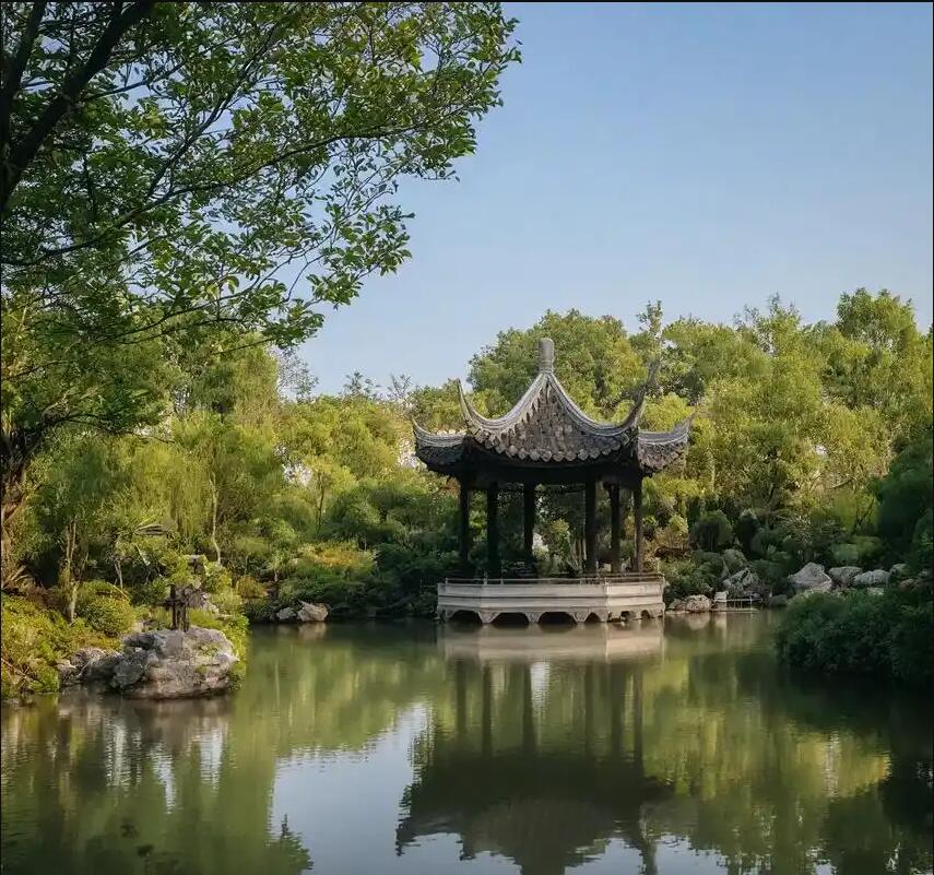 上海夏岚餐饮有限公司